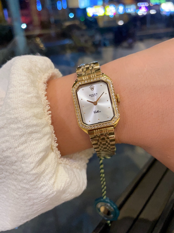 ブランド時計内部構造